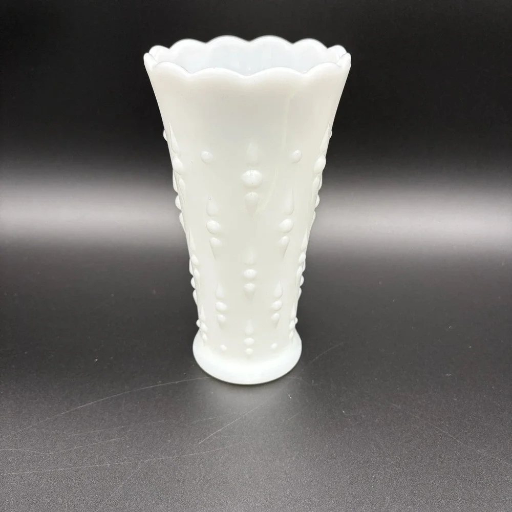 Vintage 1960's Anchor Hocking Milk Glass Vase | Teardrop and Pearl | White Decor